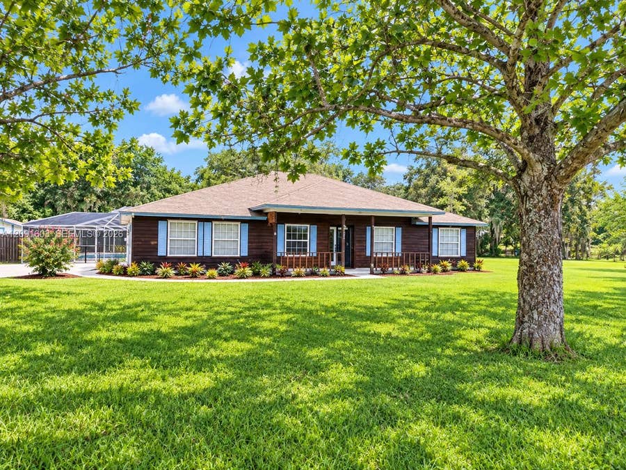 Property photo for 525 Hickory Drive, Fleming Island, FL