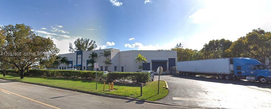 Property photo for 9590 NW 40th St Road, Doral, FL