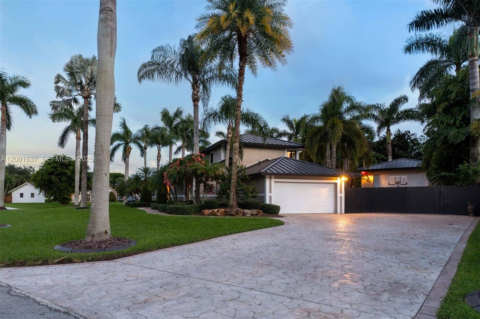 14800 SW 166th Street, Miami, FL 33187 Large driveway, with plenty of parking
