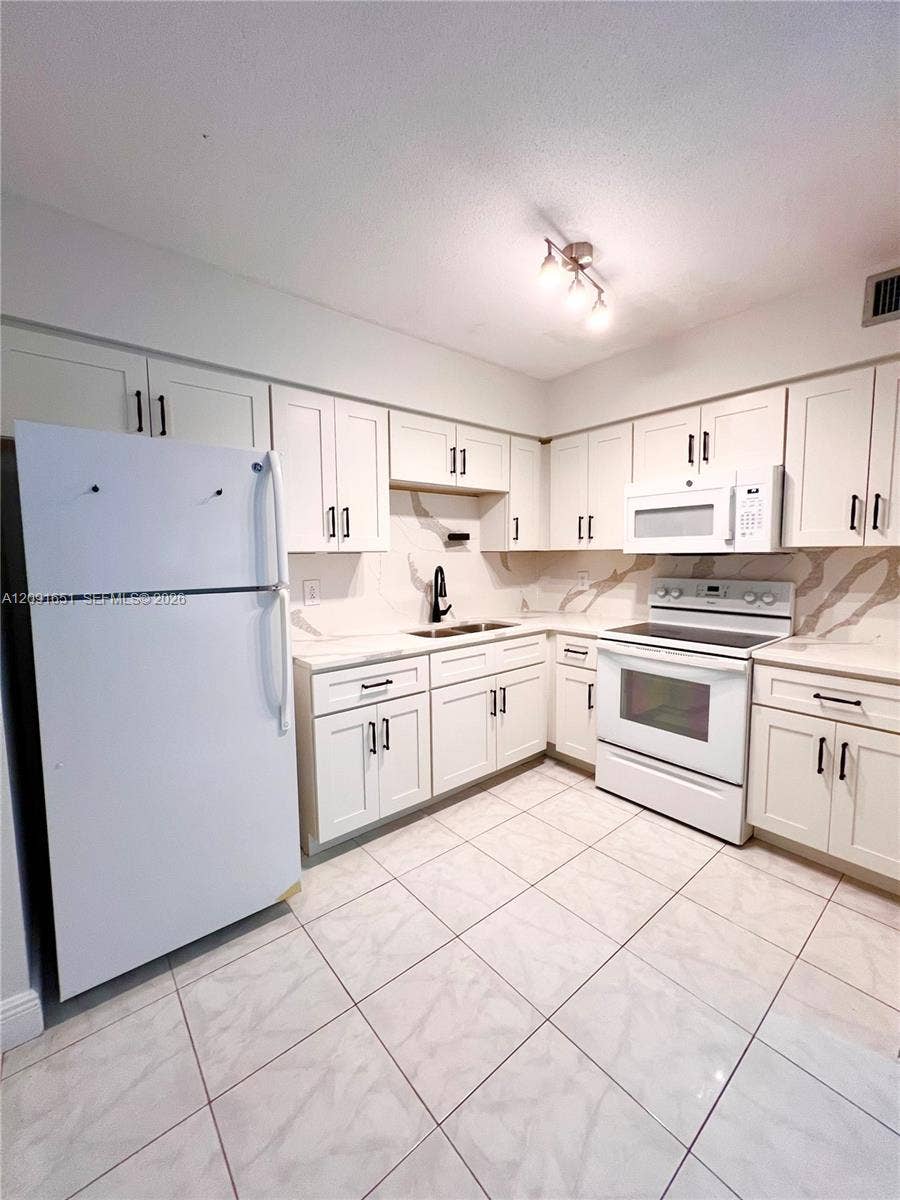 Property photo for 260 NW 19th Street, #27, Boca Raton, FL