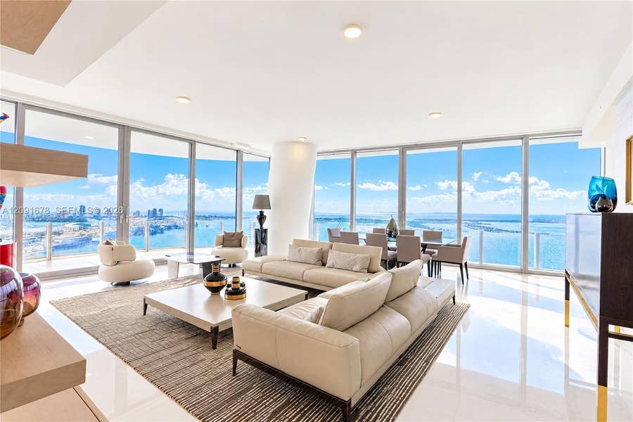 Property photo for 300 Biscayne Blvd Way, #4701E, Miami, FL