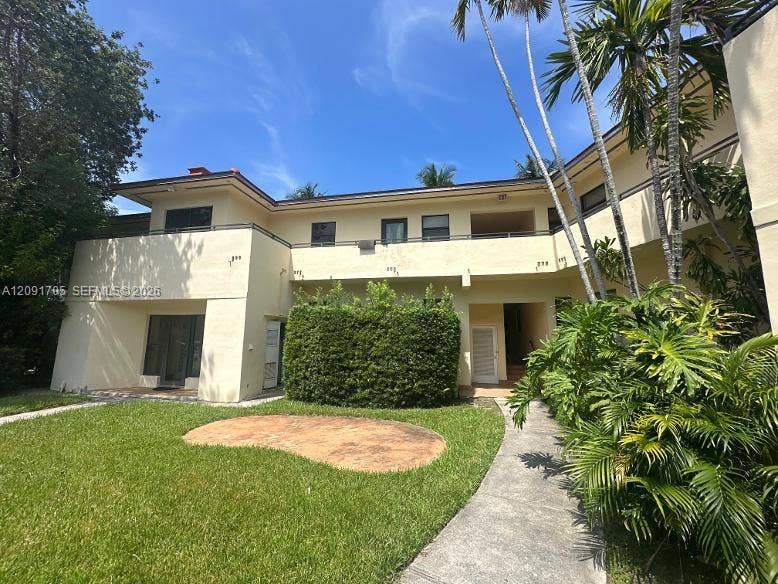 32 Camden Drive, #8, Bal Harbour, Bal Harbour, FL 33154 Photo 2