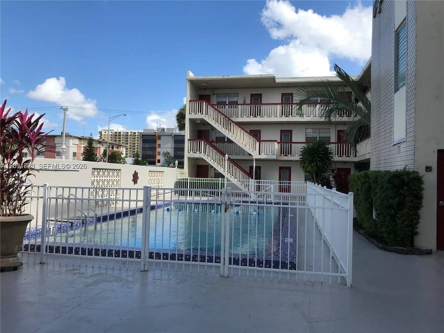 Property photo for Miami, FL
