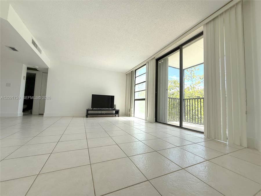 Property photo for 3475 N Country Club Drive, #308, Aventura, FL