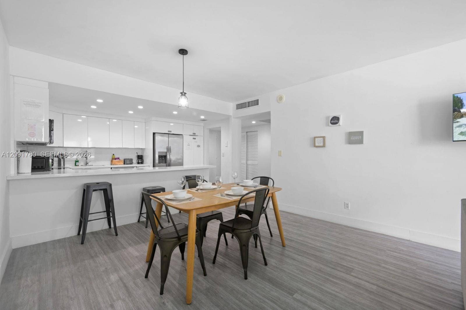 19370 Collins Avenue, #310, Sunny Isles Beach, FL 33160 Photo 8