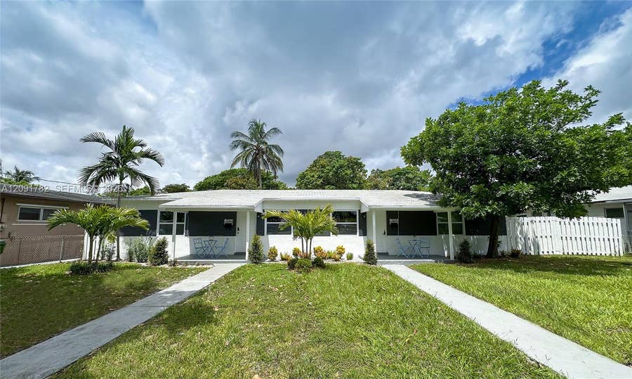 Property photo for 528 SW 4th Avenue, #A, Hallandale Beach, FL