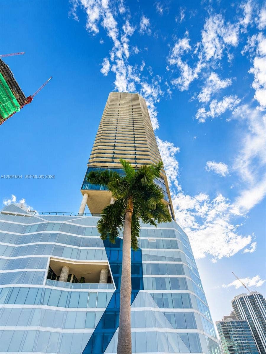 Property photo for 398 NE 5th Street, #3218, Miami, FL
