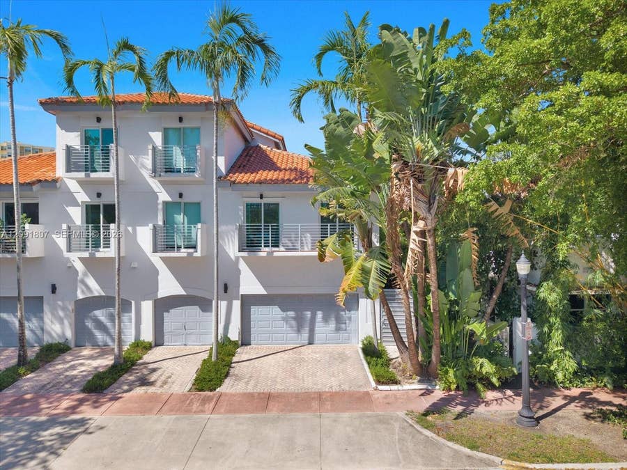 Property photo for 208 Jefferson Avenue, #101, Miami Beach, FL