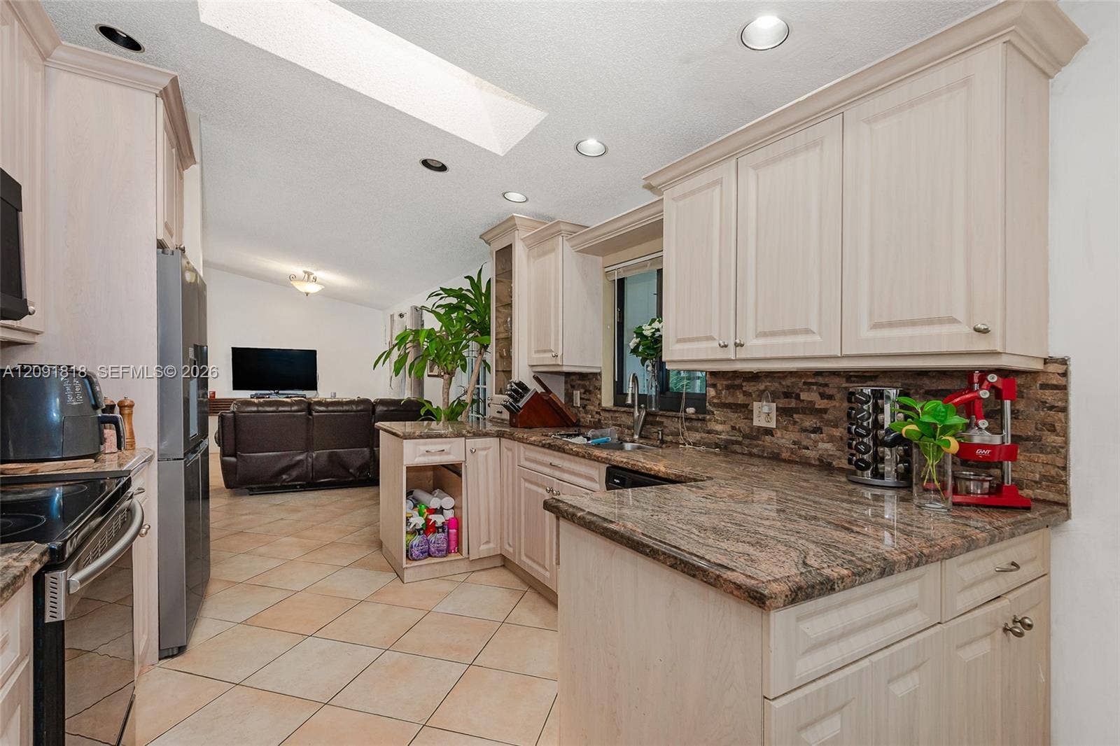 7609 Sunflower Drive, Margate, FL 33063 Photo 15