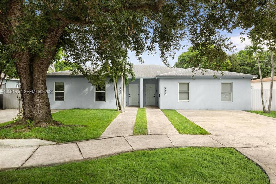 Property photo for 523-525 NW 106th Street, Miami, FL