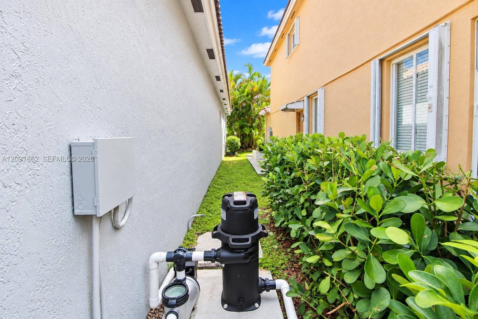 2919 Augusta Circle, Homestead, FL 33035 Photo 8