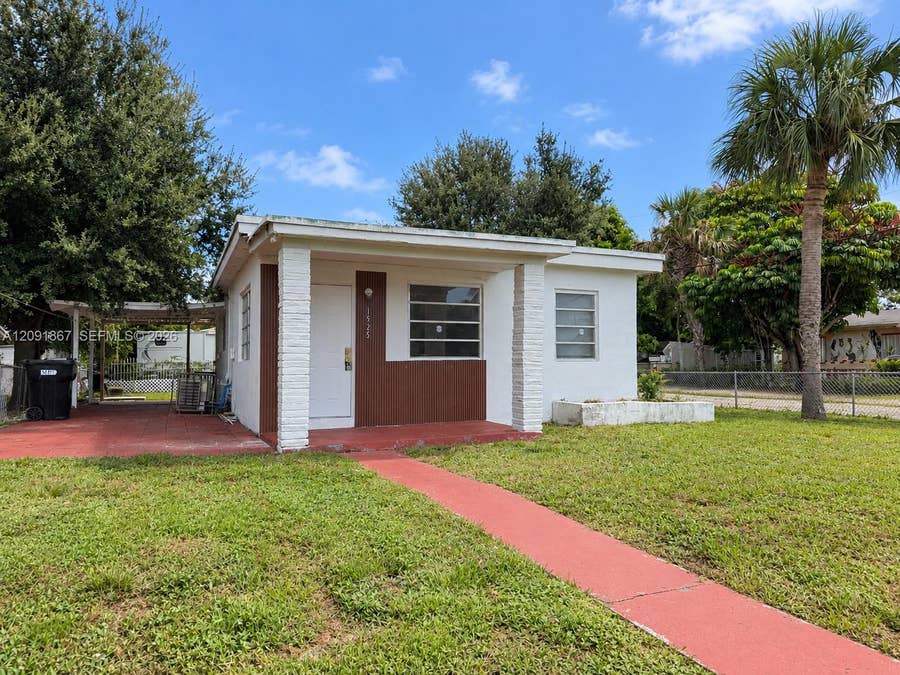 Property photo for 1525 NE 154th Street, #1525, North Miami Beach, FL