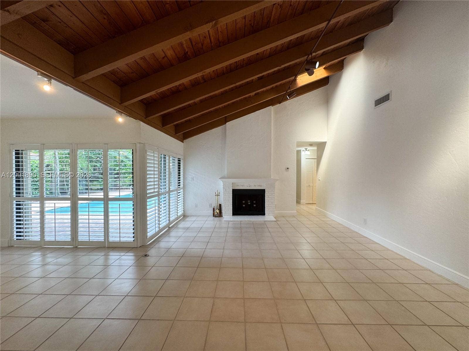76 Ivy Road, Hollywood, FL 33021 Photo 7