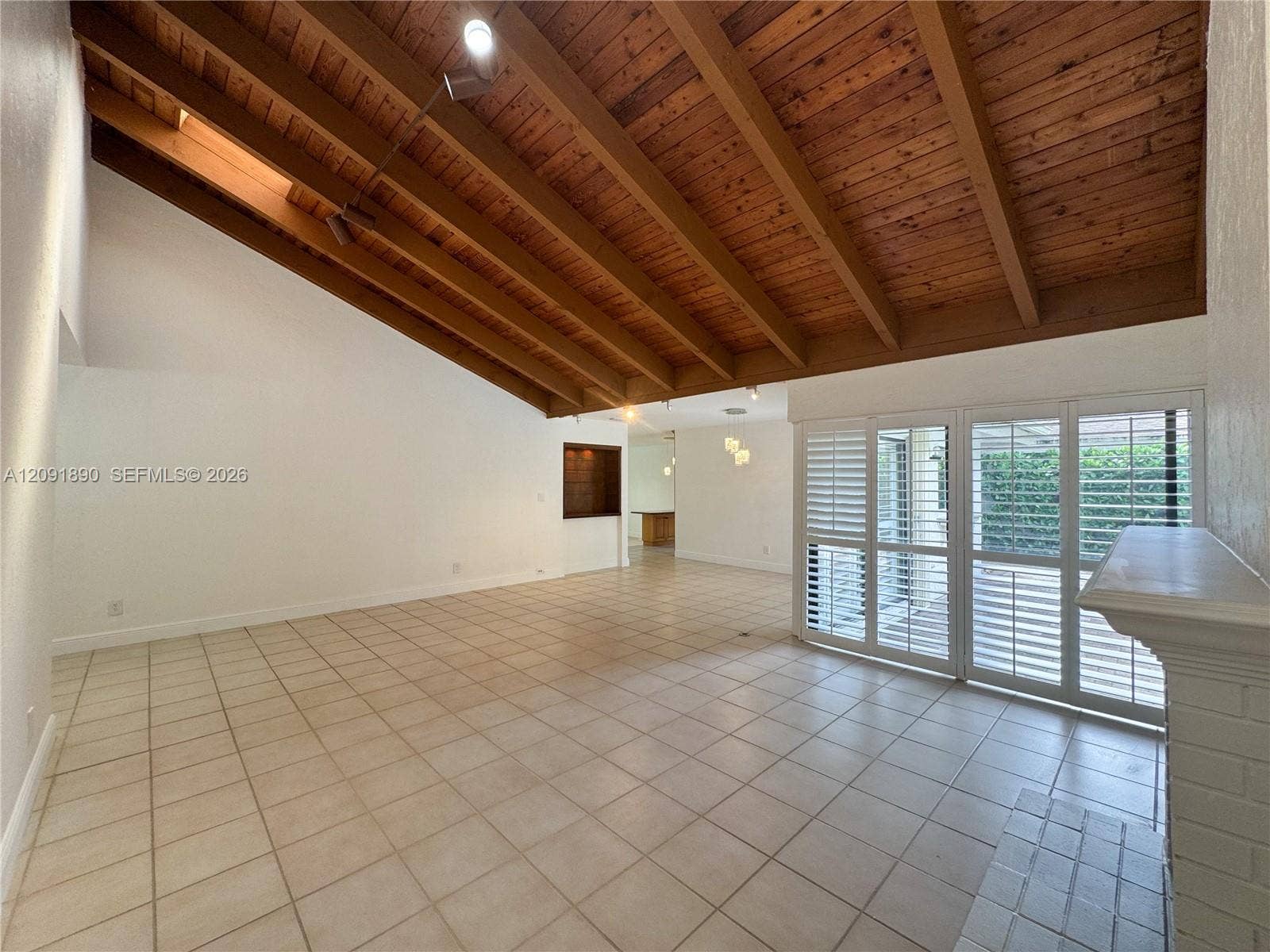 76 Ivy Road, Hollywood, FL 33021 Photo 5