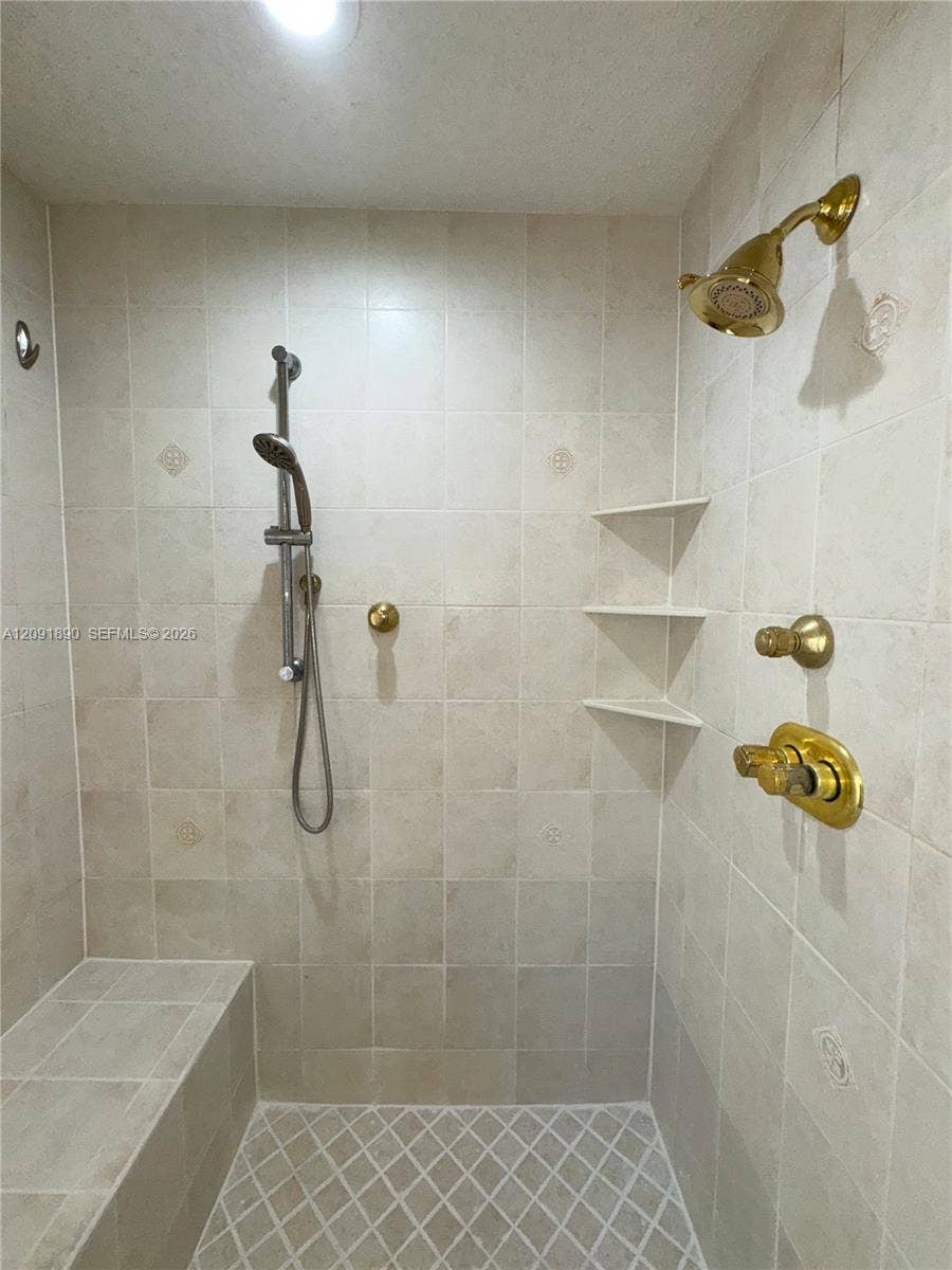 76 Ivy Road, Hollywood, FL 33021 Photo 24