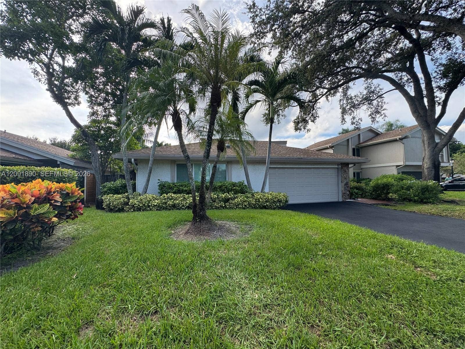 76 Ivy Road, Hollywood, FL 33021 Photo 2