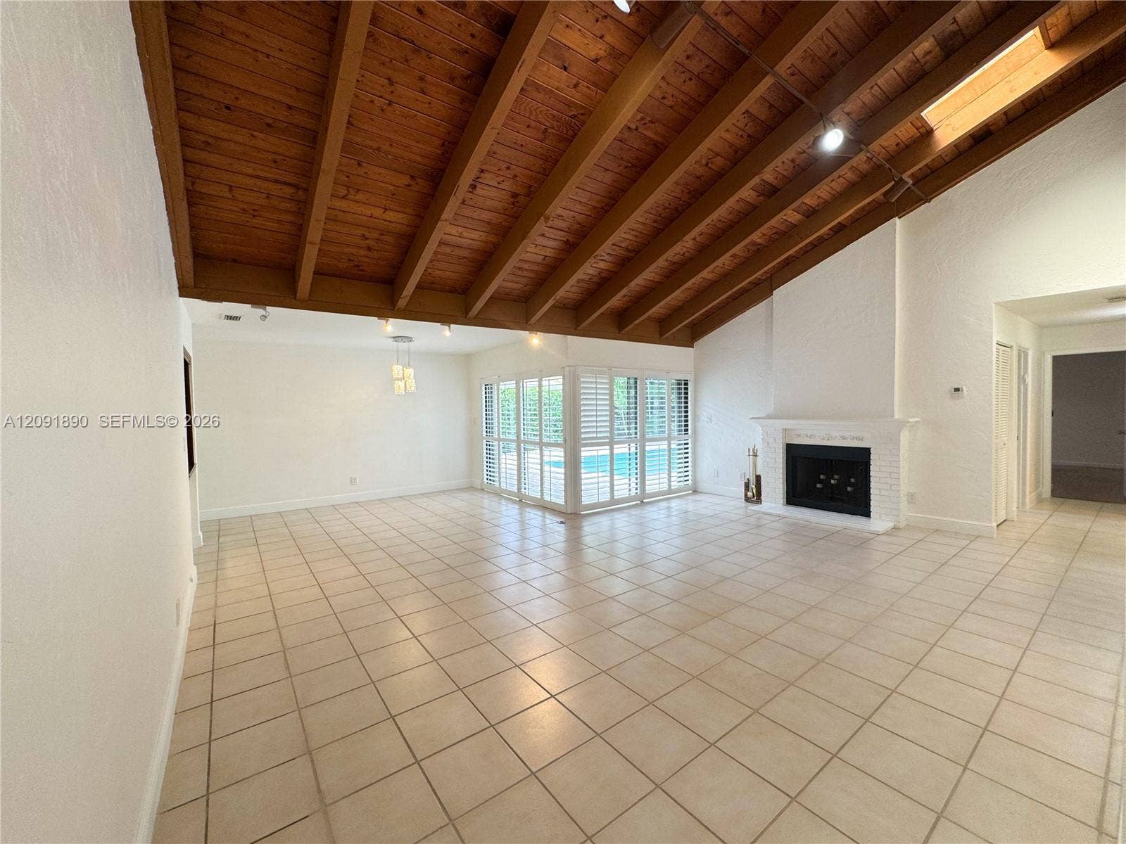 76 Ivy Road, Hollywood, FL 33021 Photo 6