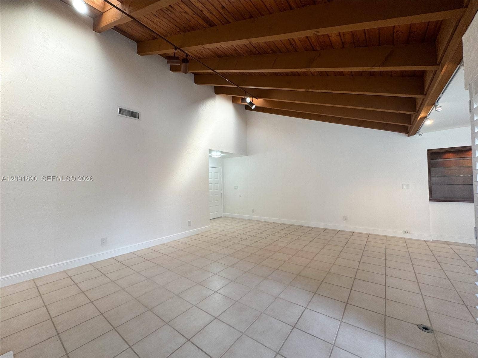 76 Ivy Road, Hollywood, FL 33021 Photo 8