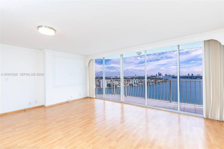 Property photo for 7601 E Treasure Drive, #1718, North Bay Village, FL