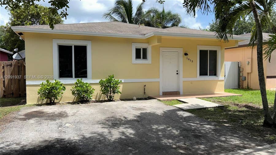 Property photo for 1615 SW 3rd Court, Homestead, FL