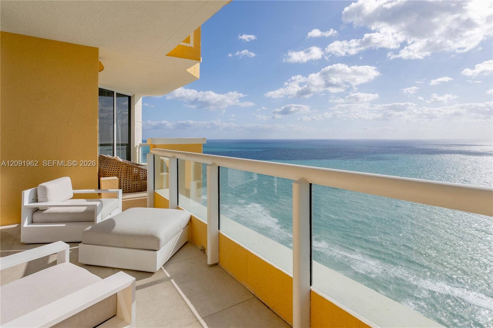 17875 Collins Avenue, #3906, Sunny Isles Beach, Sunny Isles Beach, FL 33160 Photo 5