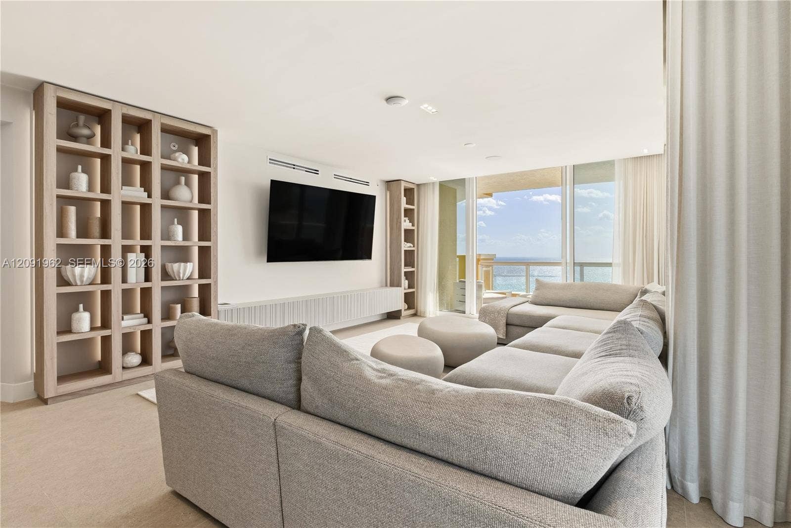 17875 Collins Avenue, #3906, Sunny Isles Beach, Sunny Isles Beach, FL 33160 Photo 19