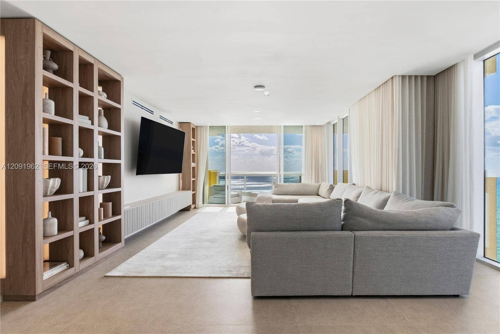 17875 Collins Avenue, #3906, Sunny Isles Beach, Sunny Isles Beach, FL 33160 Photo 11