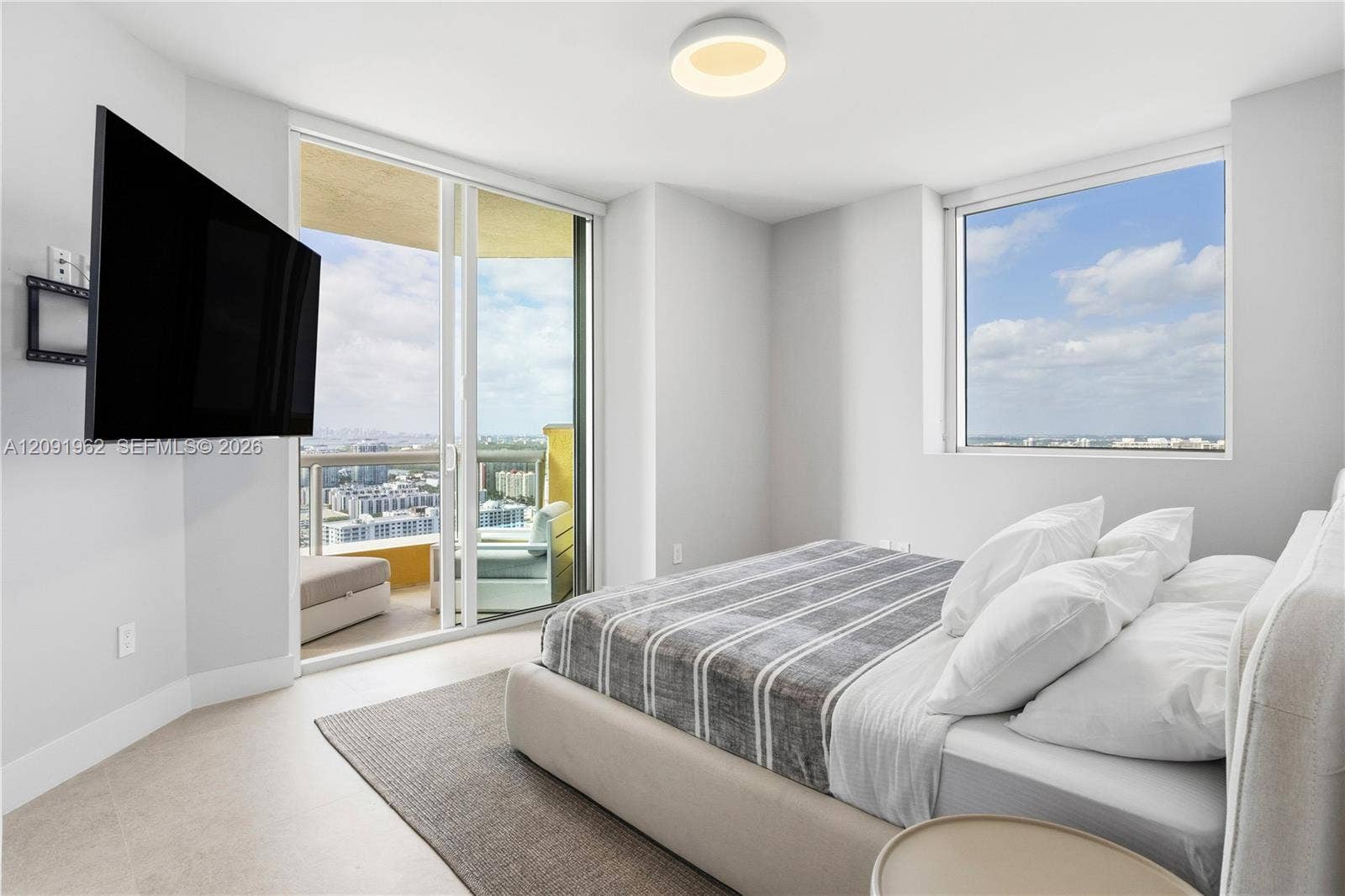 17875 Collins Avenue, #3906, Sunny Isles Beach, Sunny Isles Beach, FL 33160 Photo 34