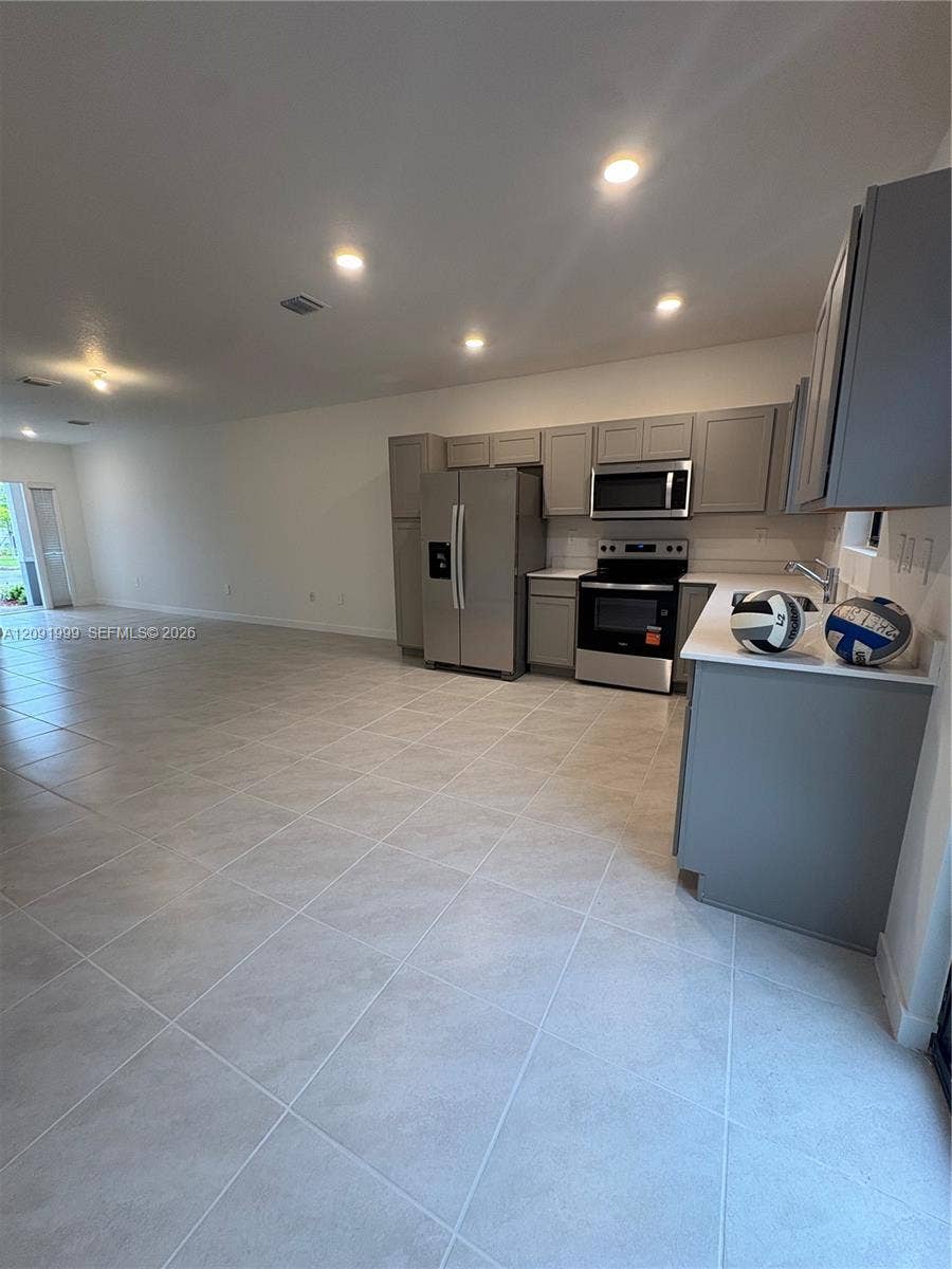 Property photo for 1435 NE 4th Avenue, #0, Florida City, FL