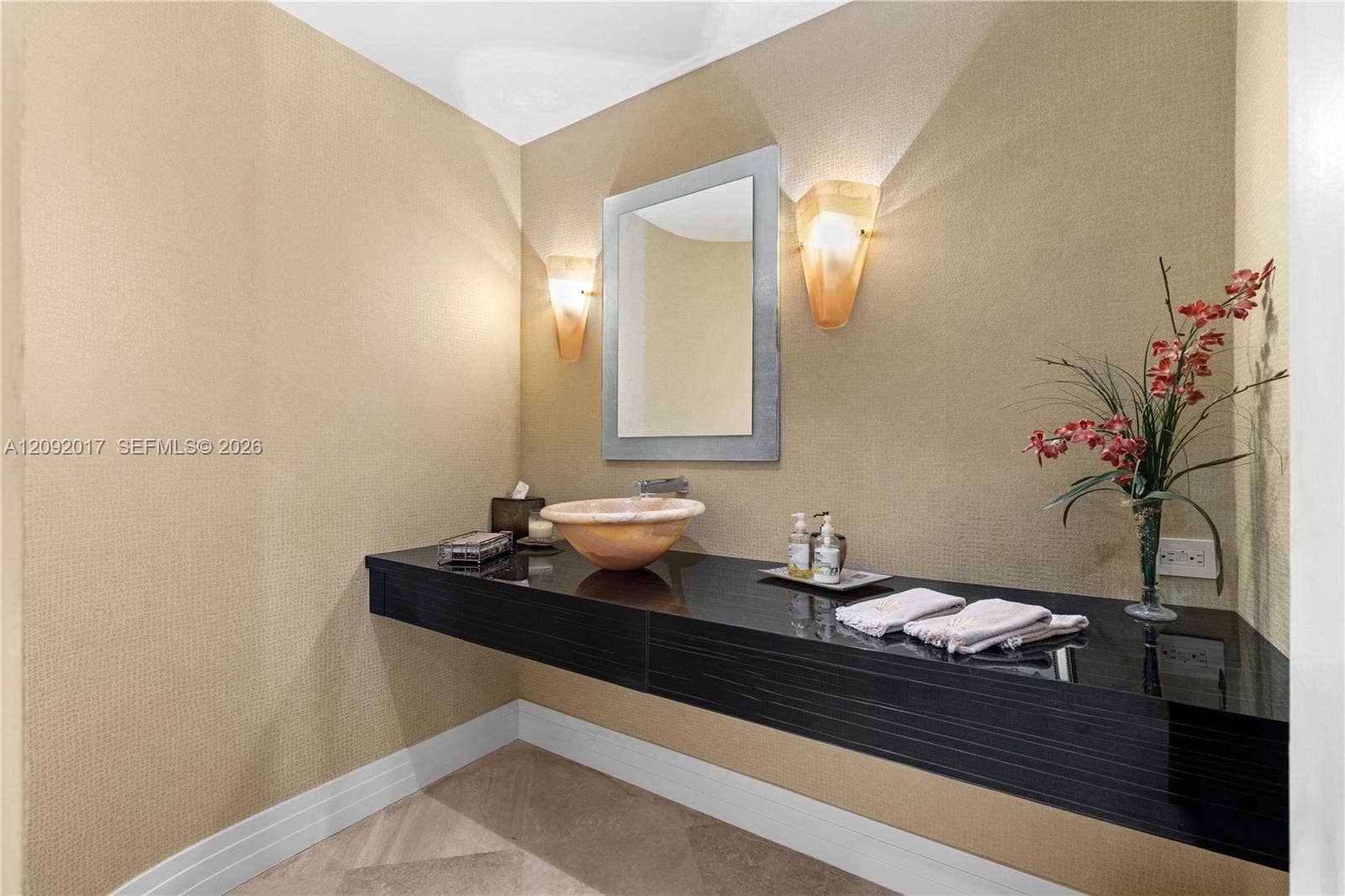 9999 Collins Avenue, #9J, Bal Harbour, FL 33154 Powder Room