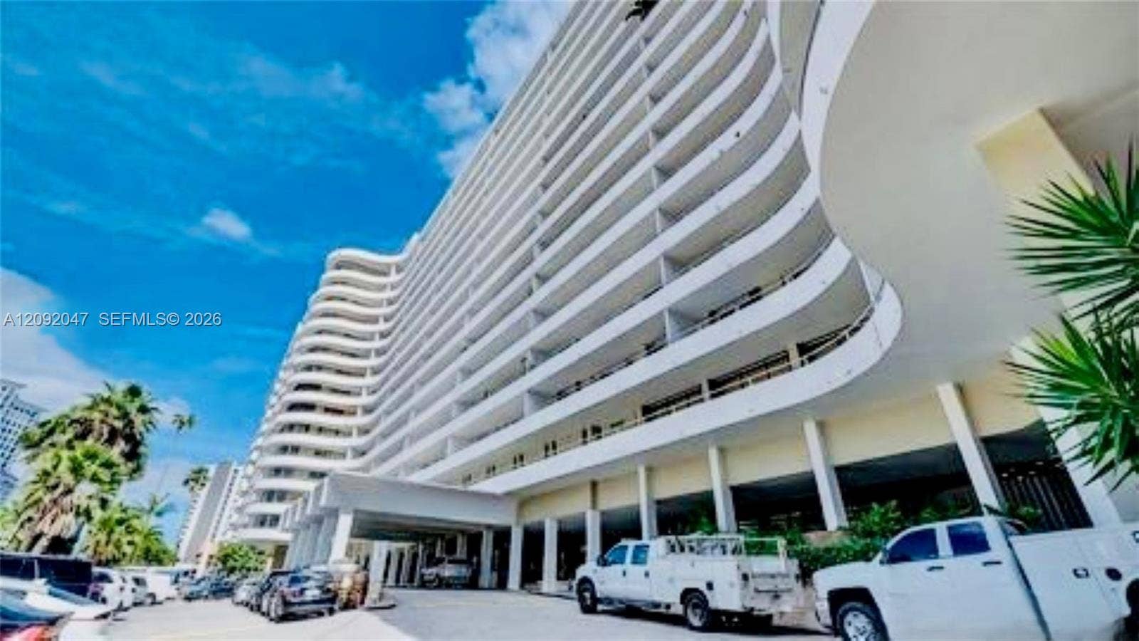 5555 Collins Avenue, #7P, Miami Beach, FL 33140 Photo 1