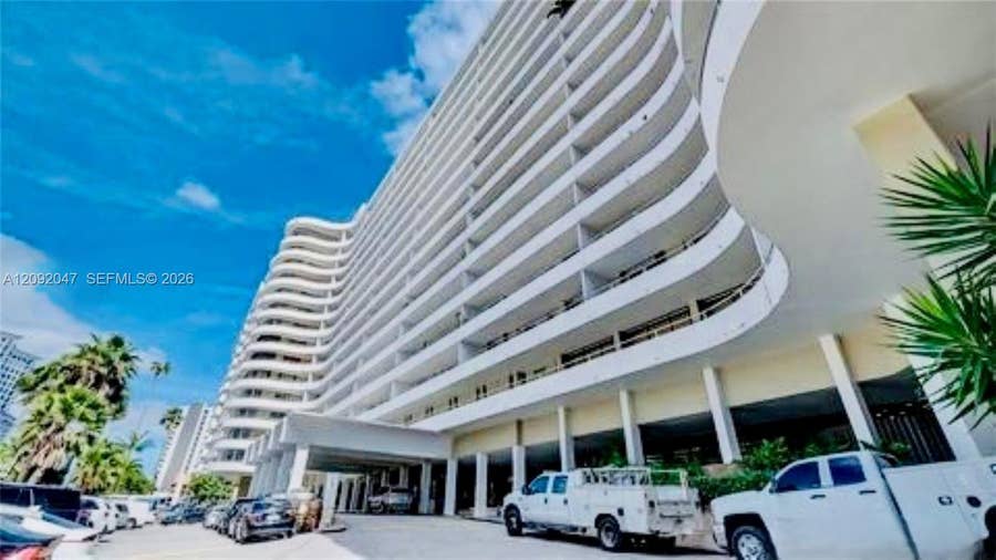 Property photo for 5555 Collins Avenue, #7P, Miami Beach, FL