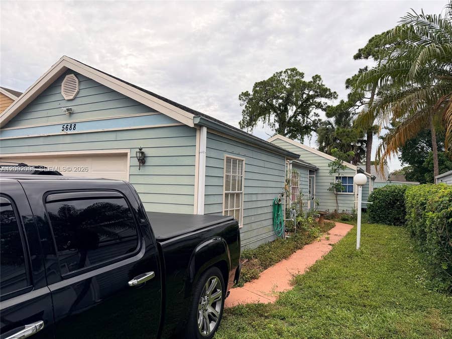 Property photo for 5688 Dewberry Way, West Palm Beach, FL