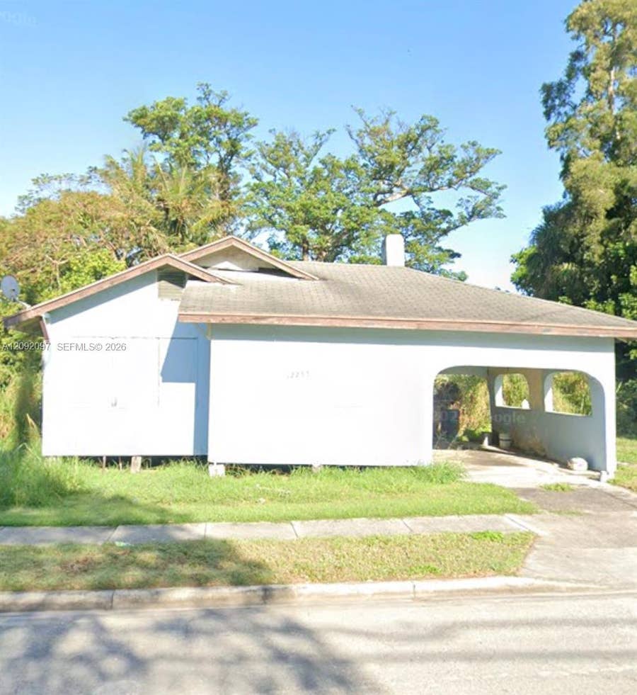 Property photo for 12255 Lakeshore Drive, Canal Point, FL