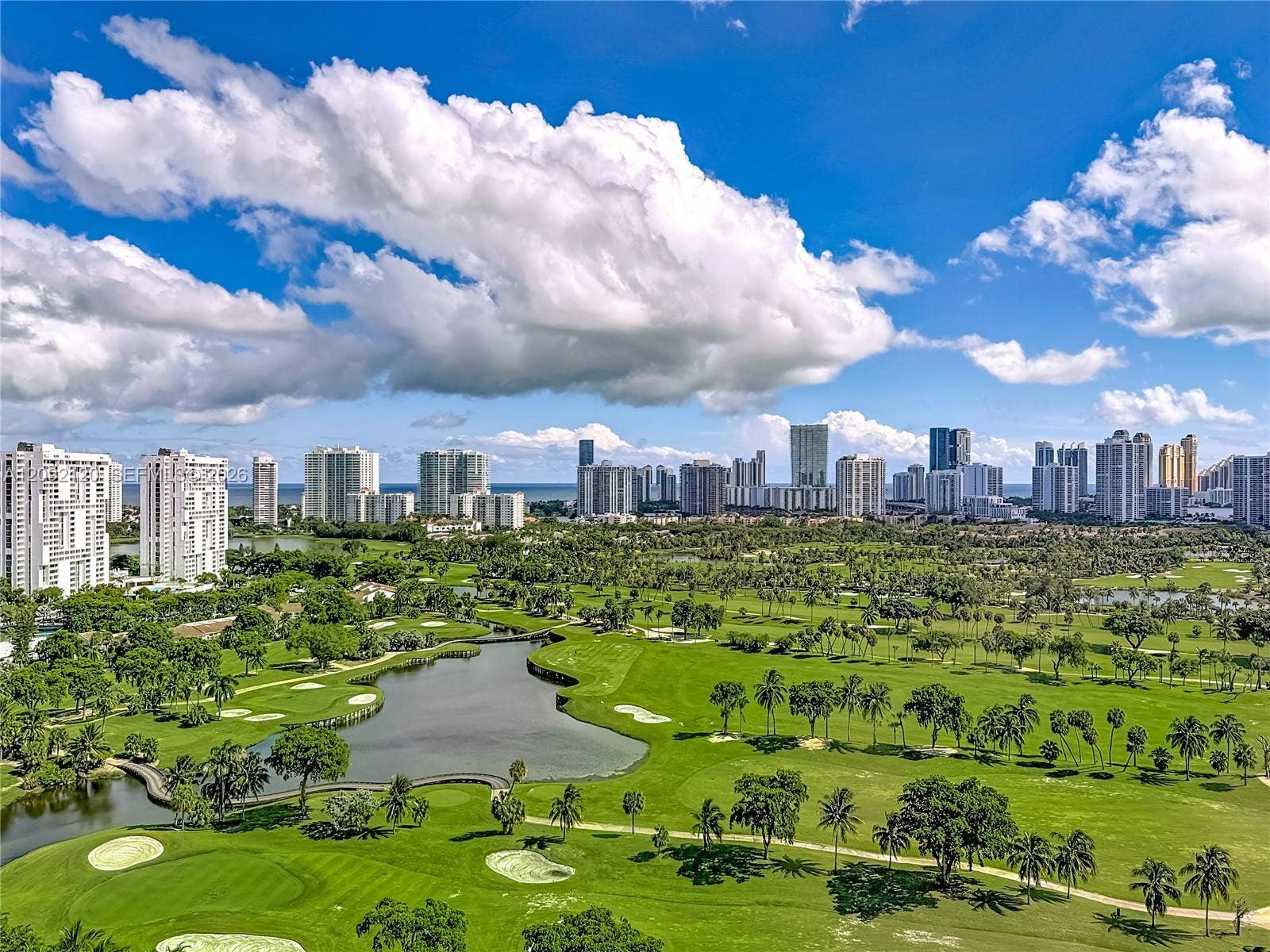 20301 W Country Club Drive, #2428, Aventura, FL 33180 Photo 2