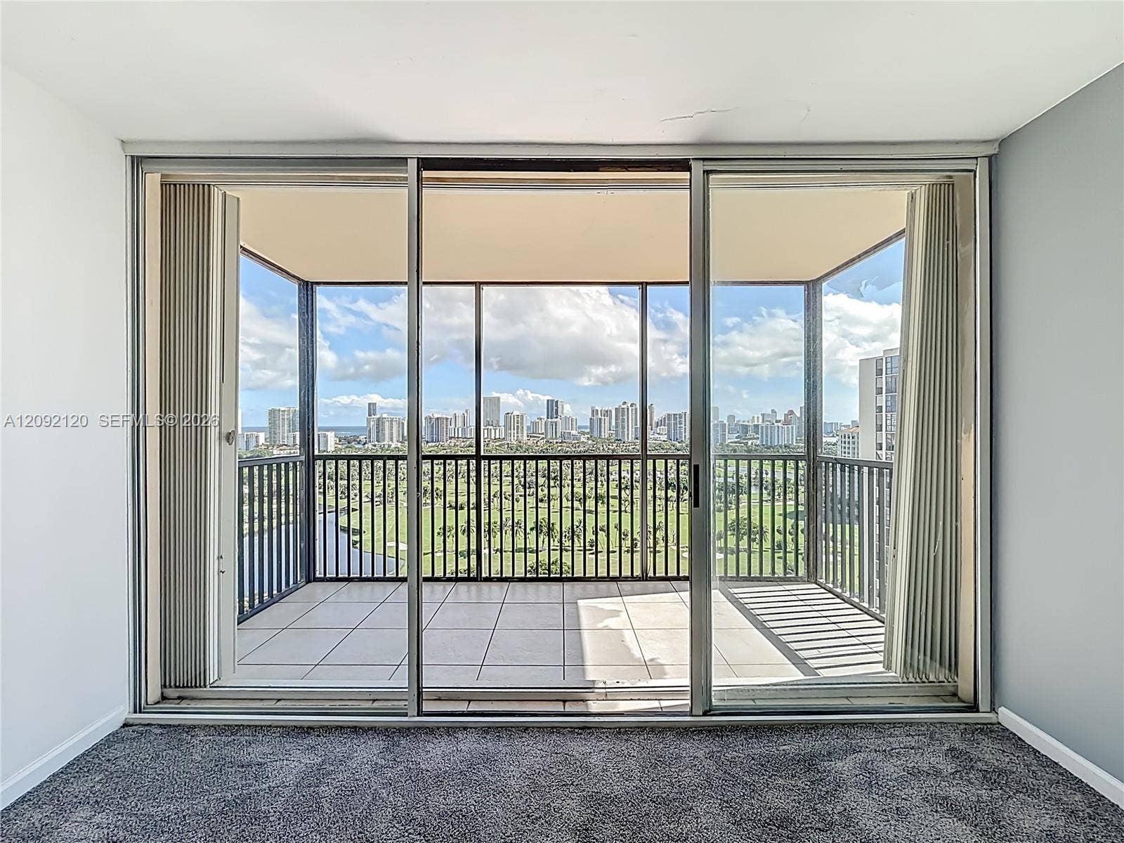 20301 W Country Club Drive, #2428, Aventura, FL 33180 Photo 13