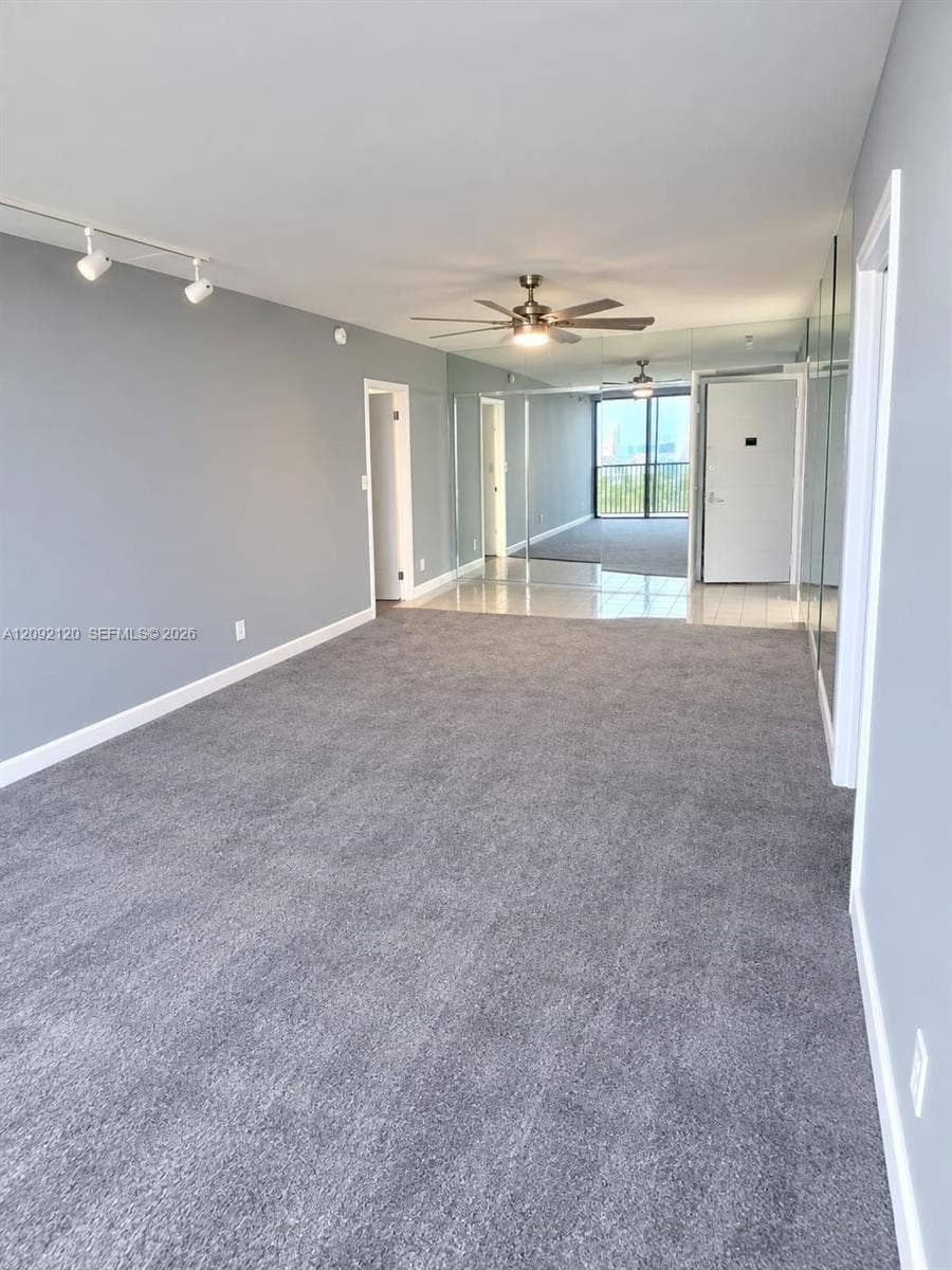 20301 W Country Club Drive, #2428, Aventura, FL 33180 Photo 16