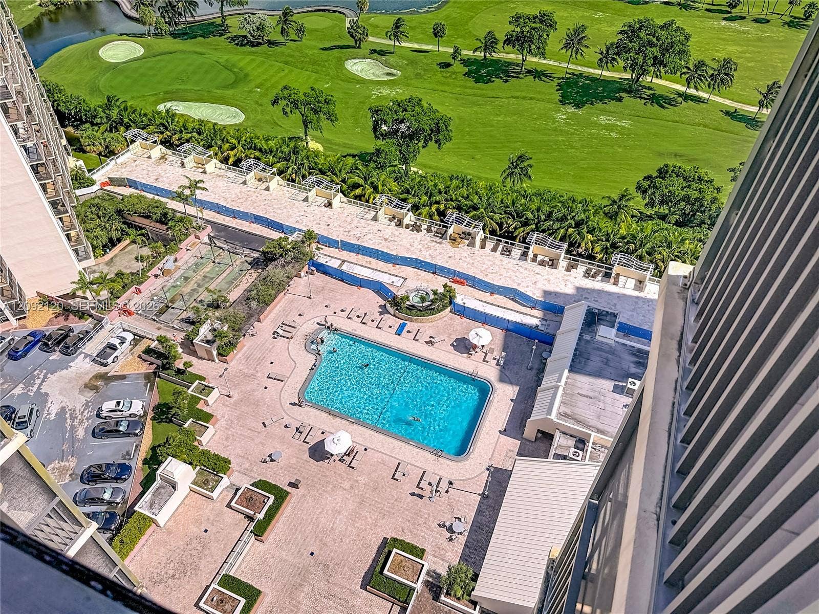 20301 W Country Club Drive, #2428, Aventura, FL 33180 Photo 4