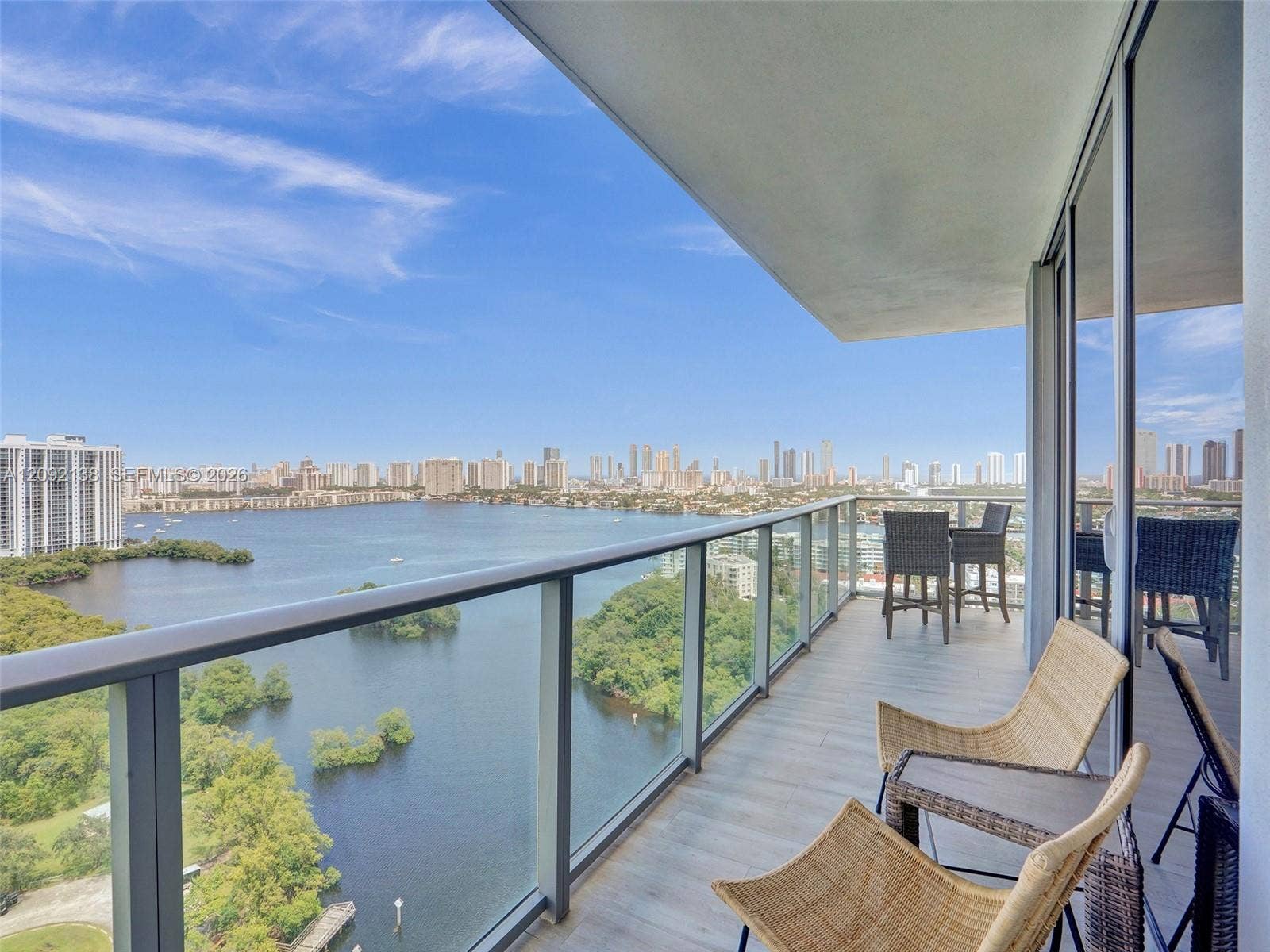 16385 Biscayne Boulevard, #2107, North Miami Beach, FL 33160 Photo 19