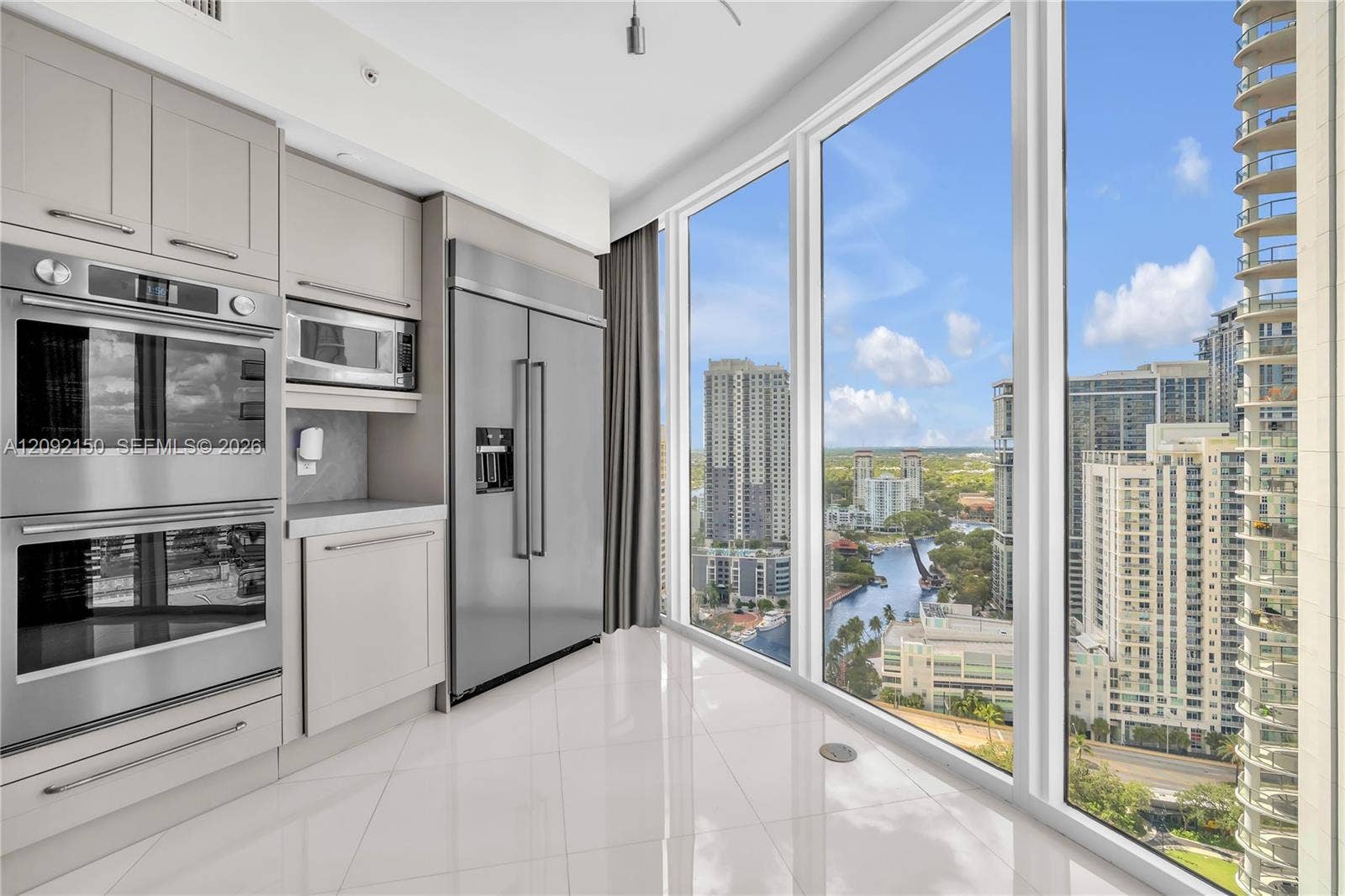 333 Las Olas Way, #2807, Fort Lauderdale, Fort Lauderdale, FL 33301 Photo 10
