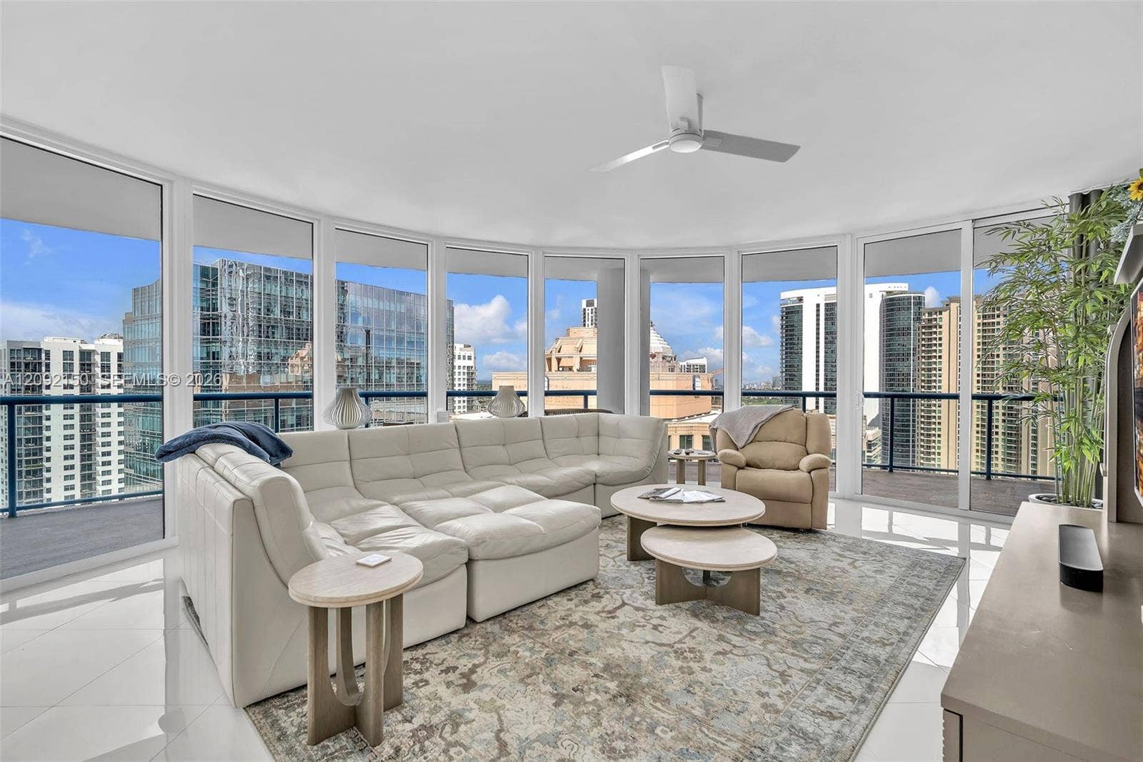 333 Las Olas Way, #2807, Fort Lauderdale, Fort Lauderdale, FL 33301 Photo 22