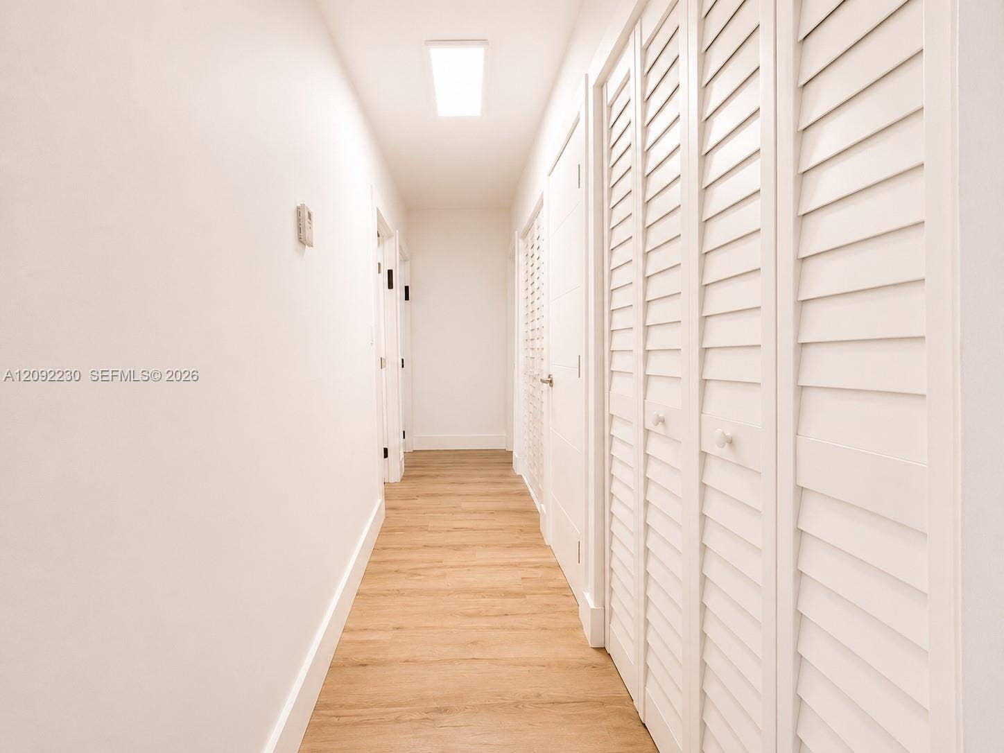 400 Kings Point Drive, #1224, Sunny Isles Beach, Sunny Isles Beach, FL 33160 Photo 5