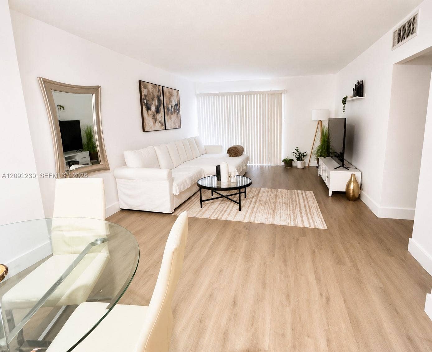 400 Kings Point Drive, #1224, Sunny Isles Beach, Sunny Isles Beach, FL 33160 Photo 3