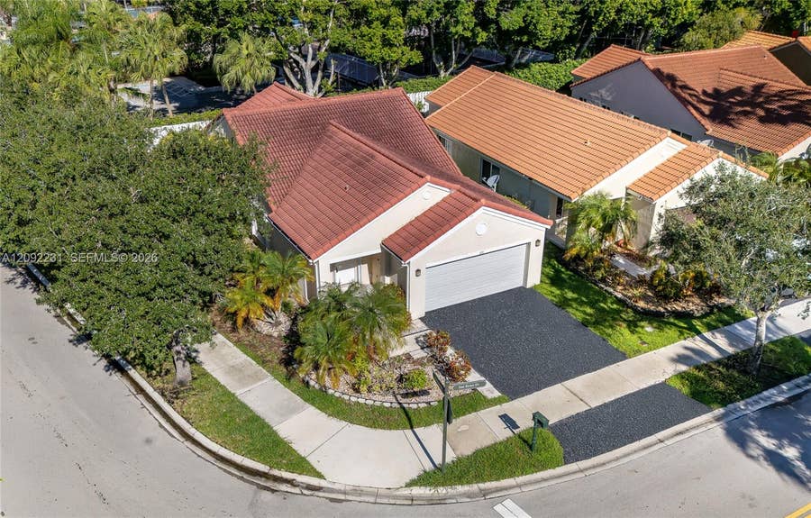 Property photo for 890 San Remo Drive, Weston, FL