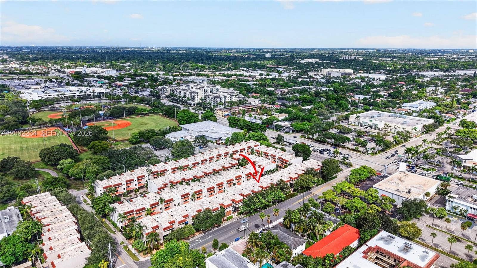 1401 NE 9th Street, #50, Fort Lauderdale, FL 33304 Victoria Park Place is a Gated Community Ideally Located just off Sunrise Blvd and only 2.3 miles to I-95.