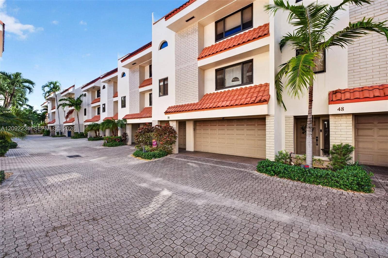 1401 NE 9th Street, #50, Fort Lauderdale, FL 33304 Spacious Two Car Garage with Hurricane Garage Doors
