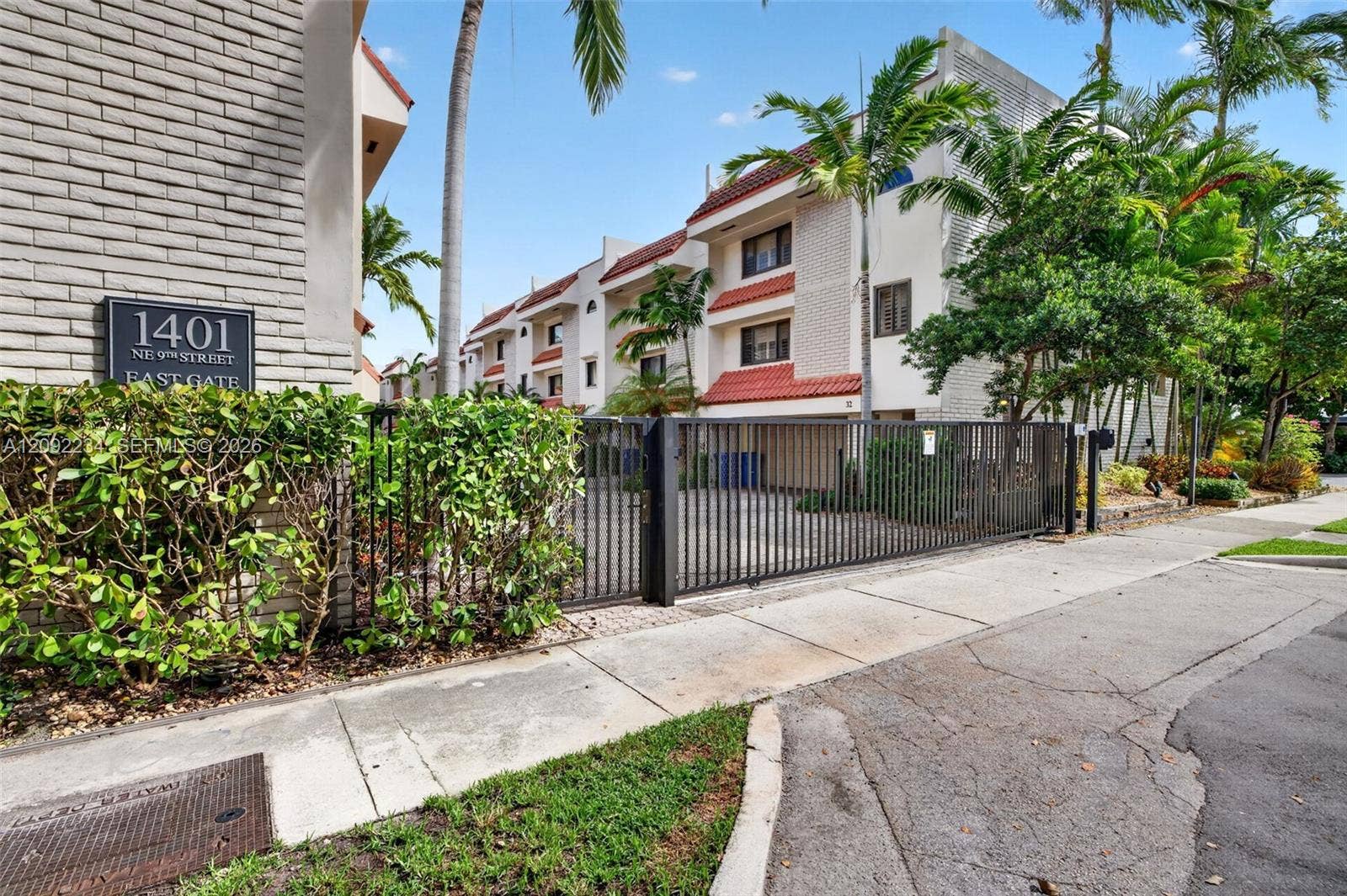 1401 NE 9th Street, #50, Fort Lauderdale, FL 33304 Two Security Gates Upgraded to Allow Access from an App on your Phone
