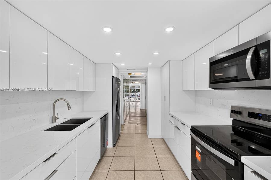 Property photo for 2000 Atlantic Shores Boulevard, #120, Hallandale Beach, FL