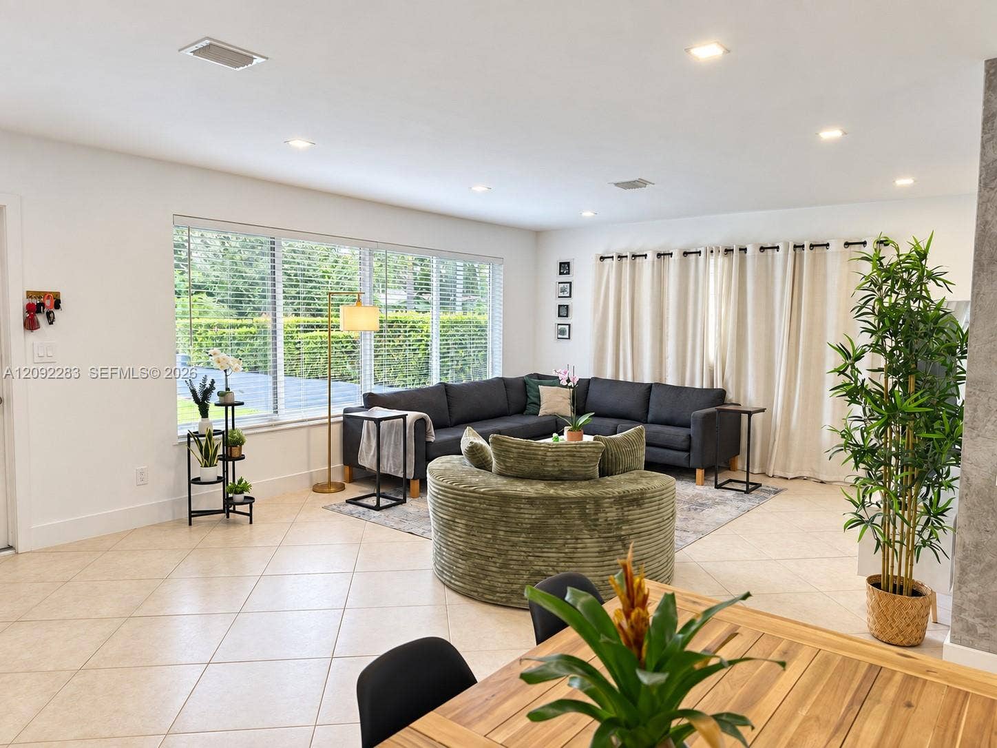1235 Pierce Street, Hollywood, FL 33019 Photo 5