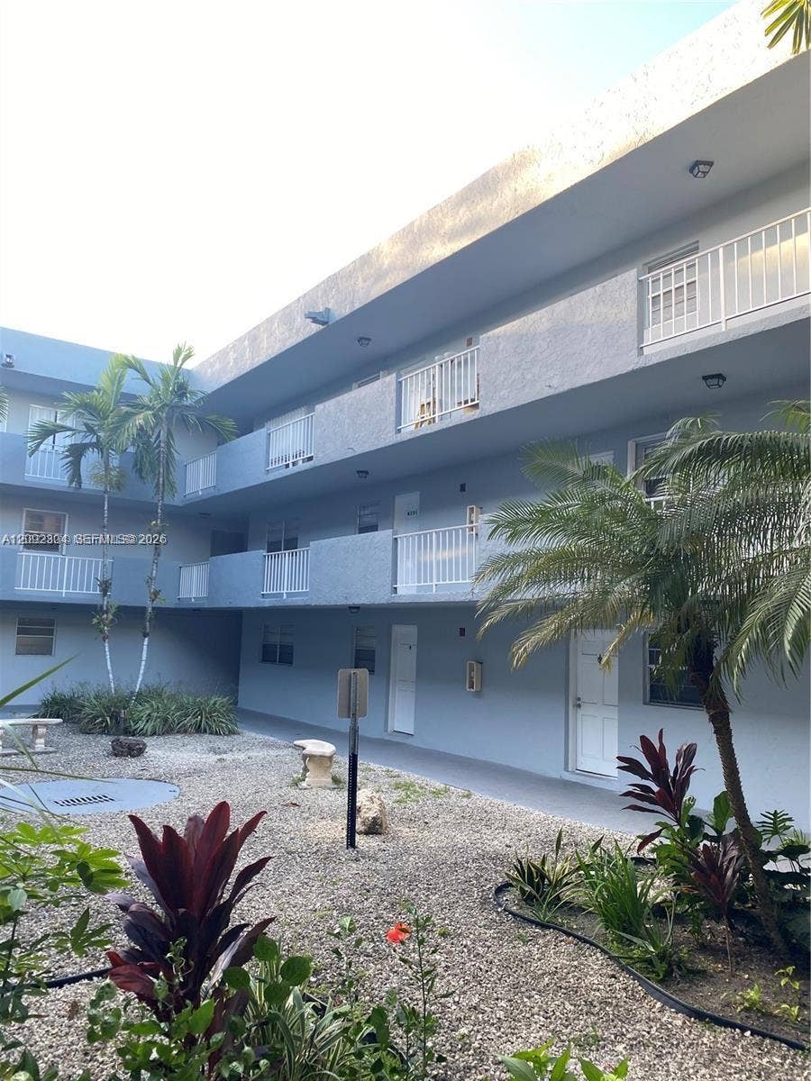 Property photo for 1735 W 60th Street, #M301, Hialeah, FL